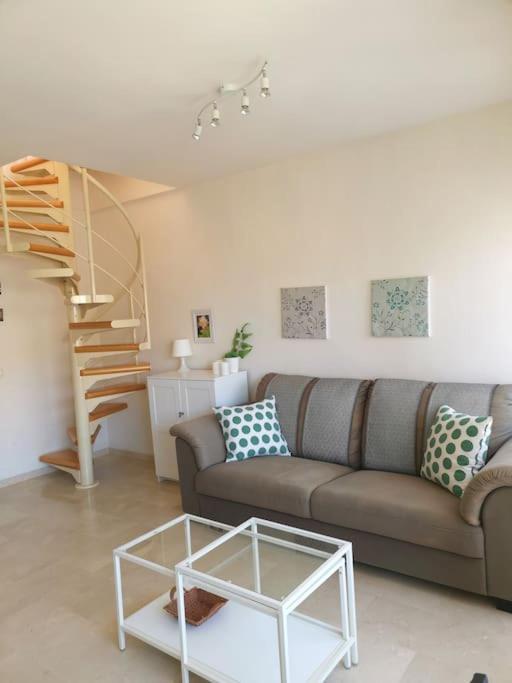Apartmán Atico Fresco Y Luminoso Con Aparcamiento Privado Nerja Exteriér fotografie