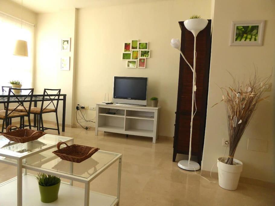 Apartmán Atico Fresco Y Luminoso Con Aparcamiento Privado Nerja Exteriér fotografie